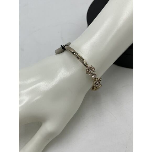Givenchy Gold Tone Starburst Hinged Pink Crystal Flower Bangle Bracelet New - Picture 10 of 13
